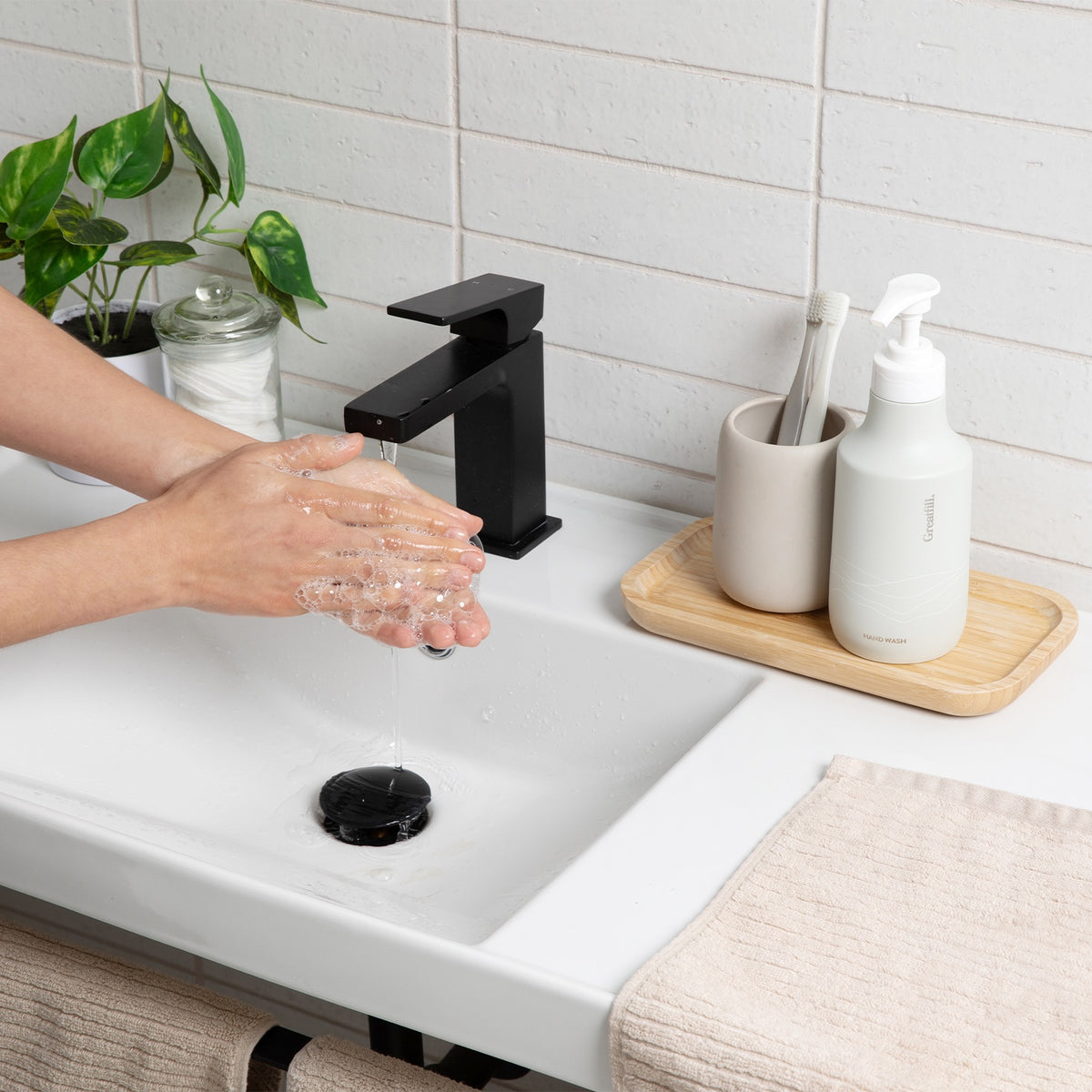 Citrus + Fir / Light Grey